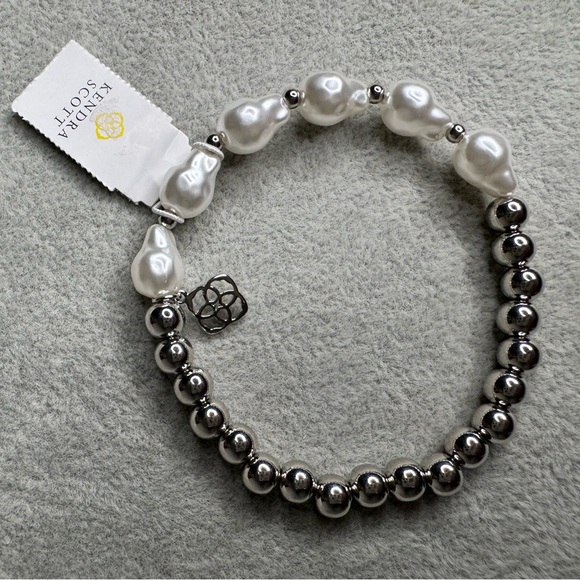 Kendra Scott Silver and Pearl Bracelet - Picture 1 of 2